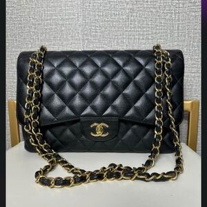 Chanel jumbo Black caviar Quilted Shoulder Bag with Gold Chain